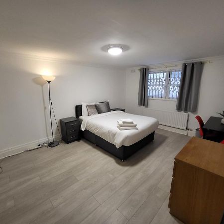 Cosy Apartment By Clapham South Underground! London Ngoại thất bức ảnh