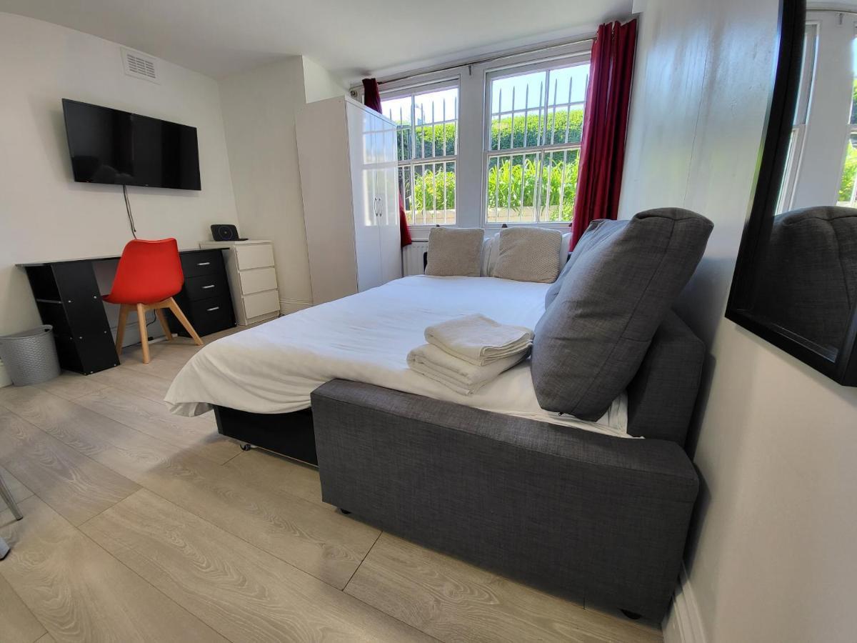 Cosy Apartment By Clapham South Underground! London Ngoại thất bức ảnh