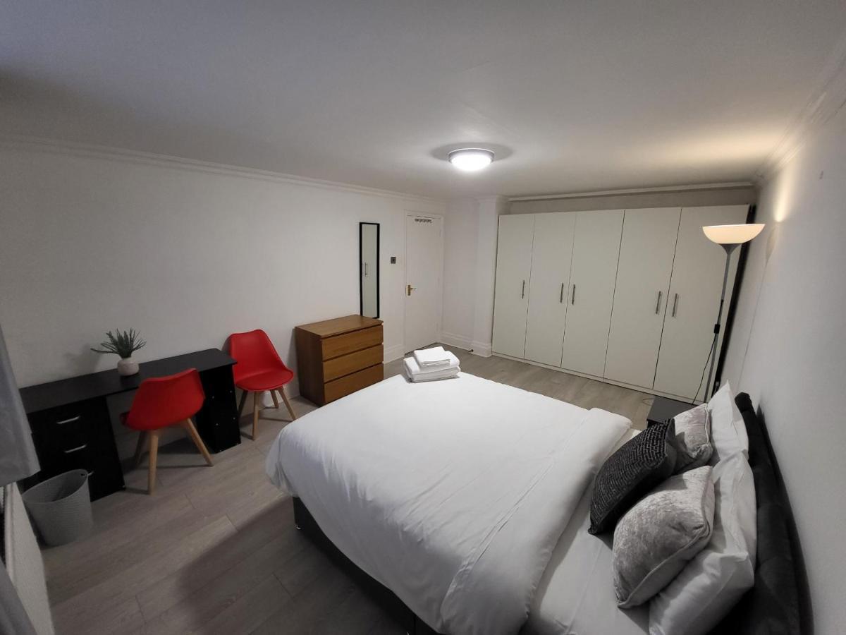 Cosy Apartment By Clapham South Underground! London Ngoại thất bức ảnh