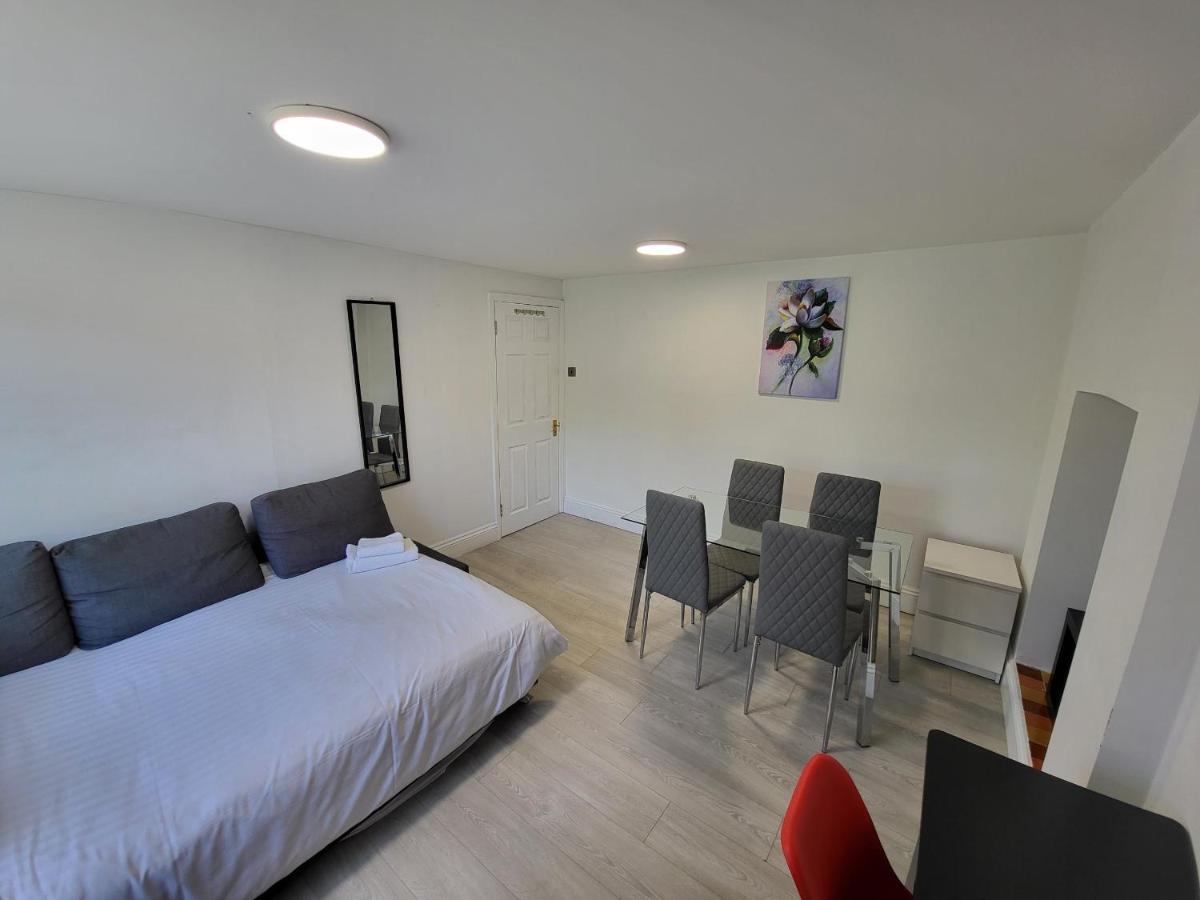 Cosy Apartment By Clapham South Underground! London Ngoại thất bức ảnh