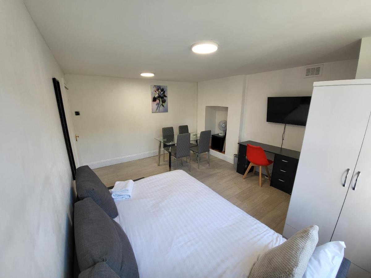 Cosy Apartment By Clapham South Underground! London Ngoại thất bức ảnh